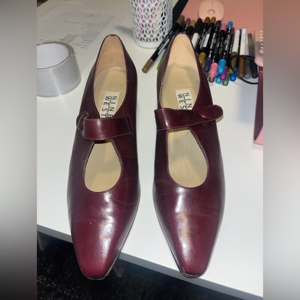 Vintage Nine West Mary Janes